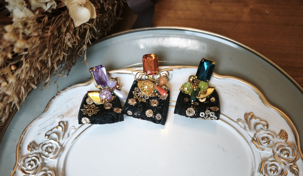 【展示】ビジュー×インド刺繍リボン【にじそうさく11】