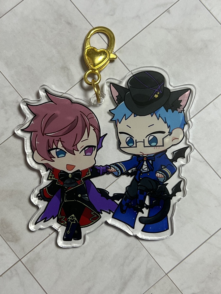 アスヒュのハロウィンアクキー