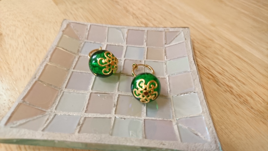 ドラクエ風イヤリング 緑