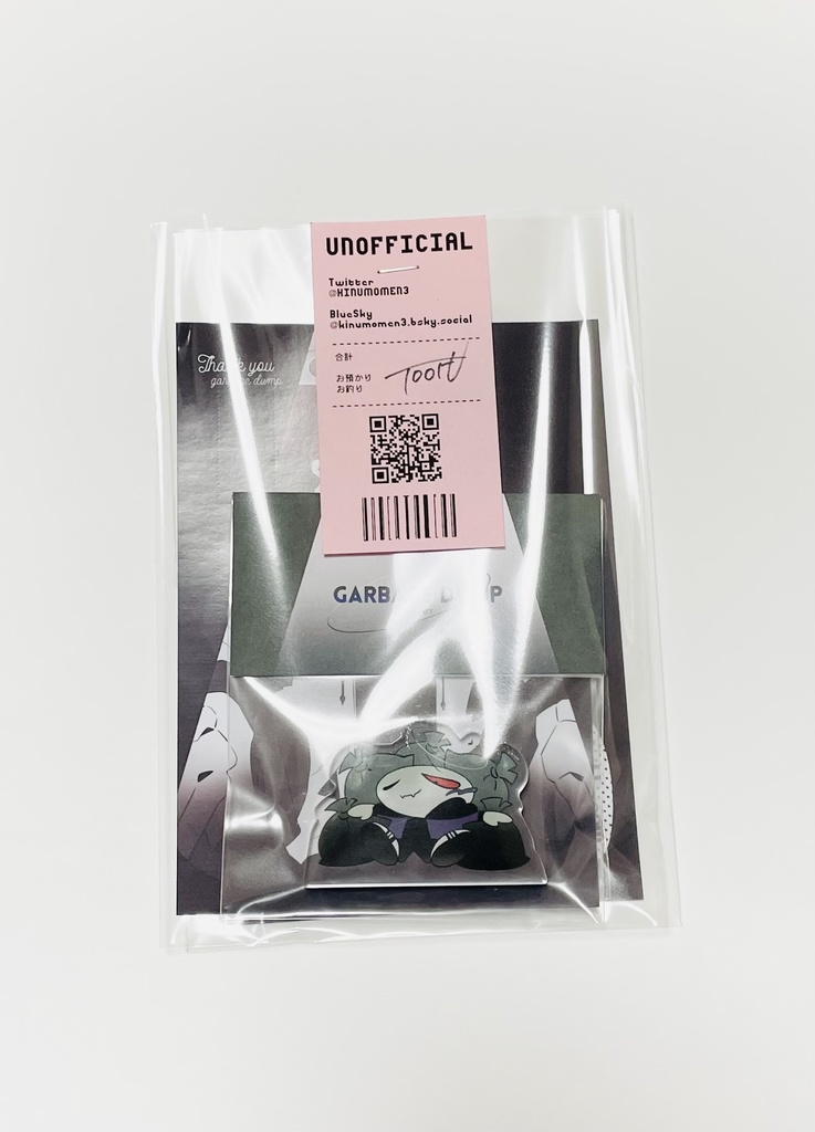 白い頭の二頭身キャラ|自立アクスタ