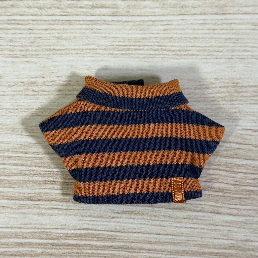 ハロウィンハイネックニット【10cm ぬい服】