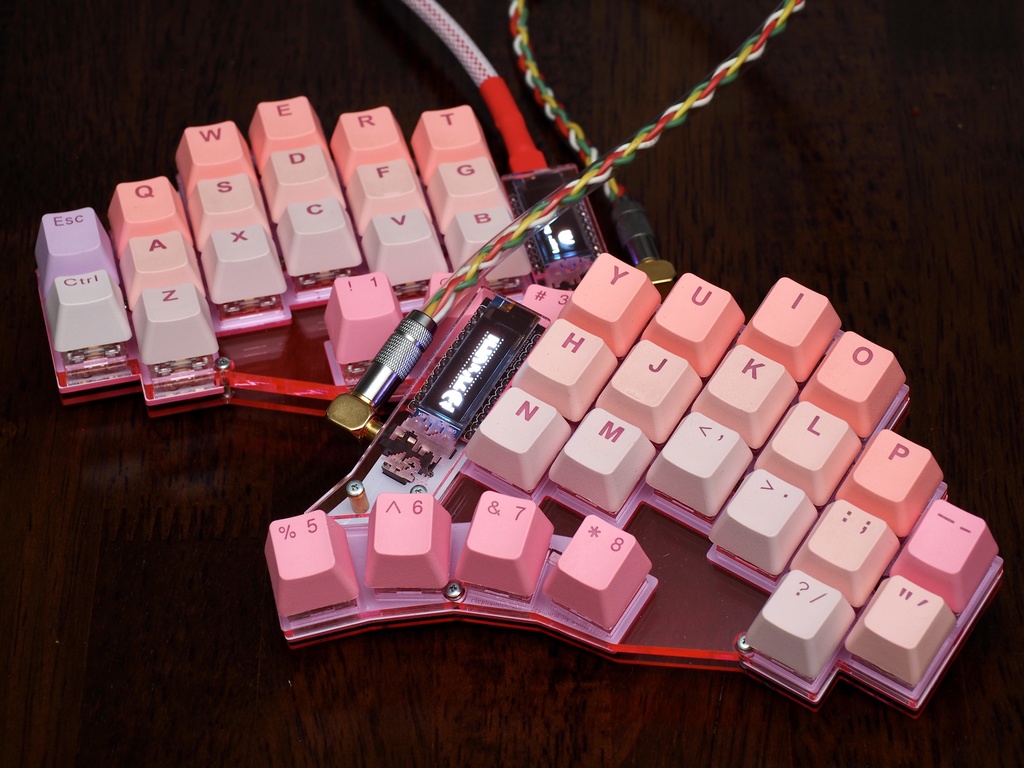自作キーボード　スイッチ Pink
