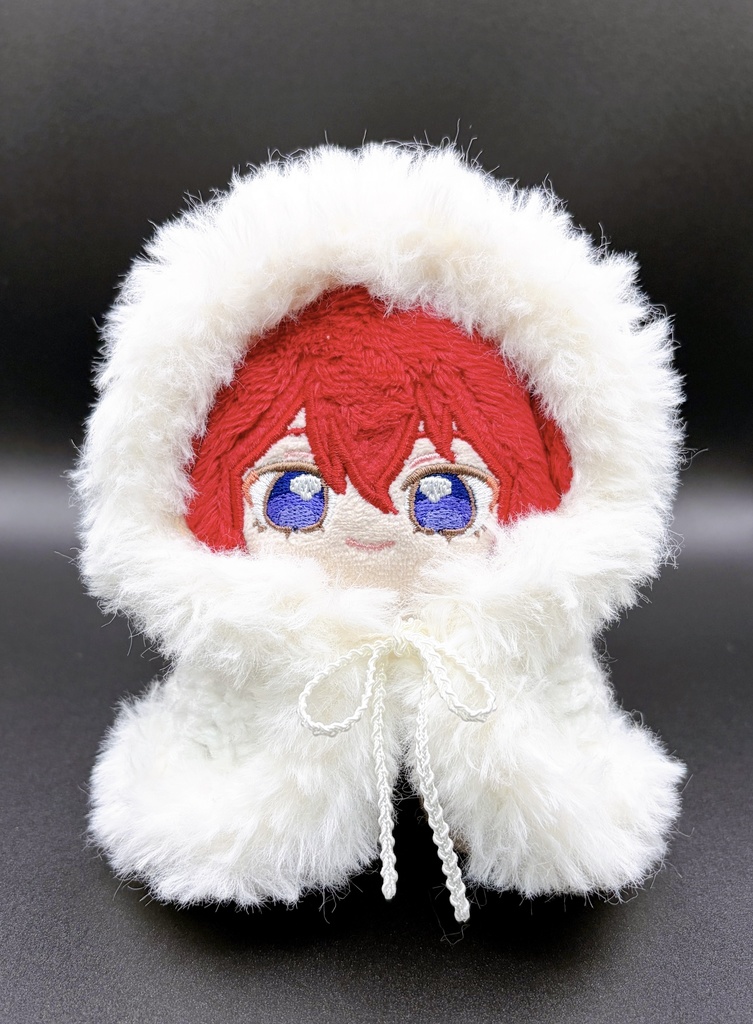 ぱぺ、いつぬいモデルのフードつきポンチョ