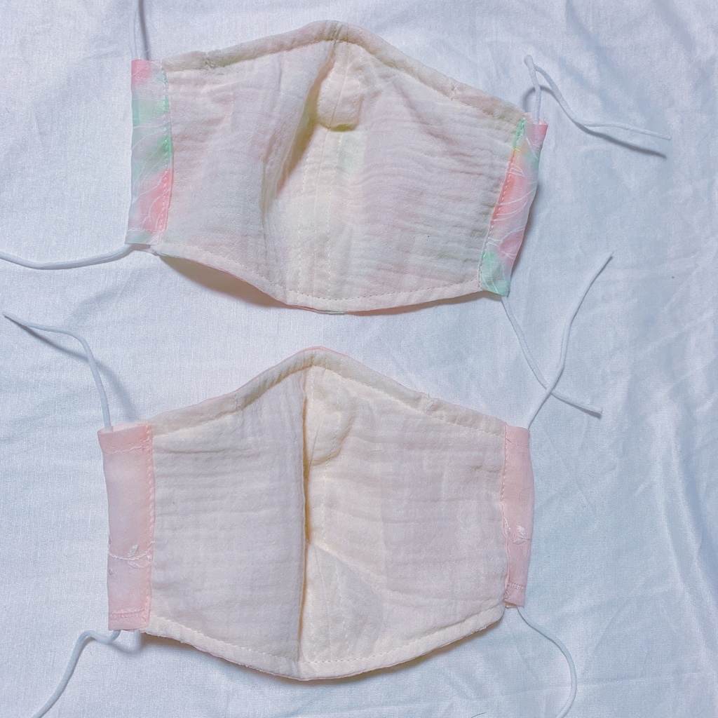 【送料込】立体布マスク (チューリップ、ピンク刺繍)