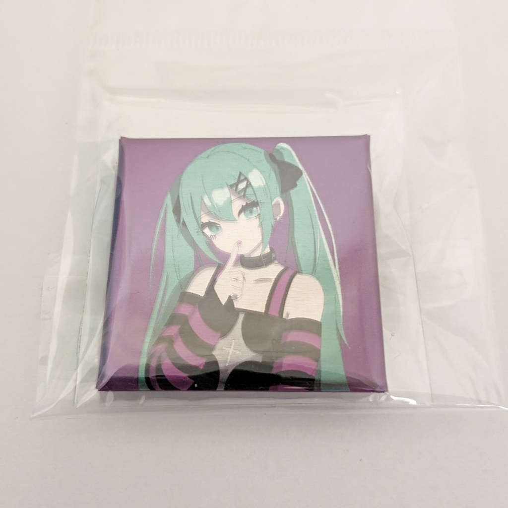 初音ミク　缶バッジ　柄c