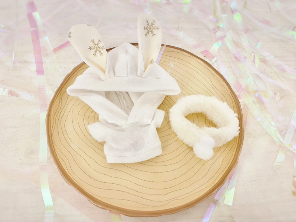 雪うさぎパーカー&雪だるまマフラー(ゴールド)