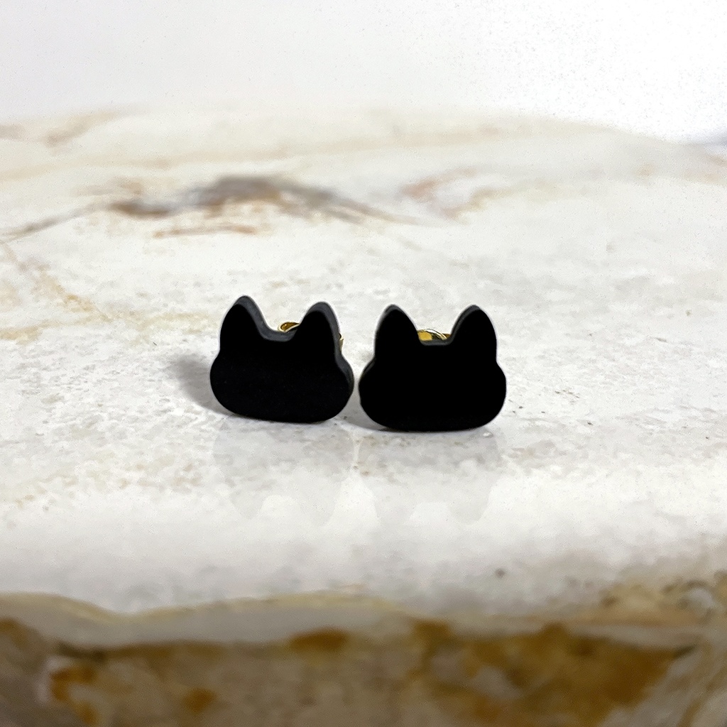 オニキス 黒猫ピアス -Cornucopia Jewelry-
