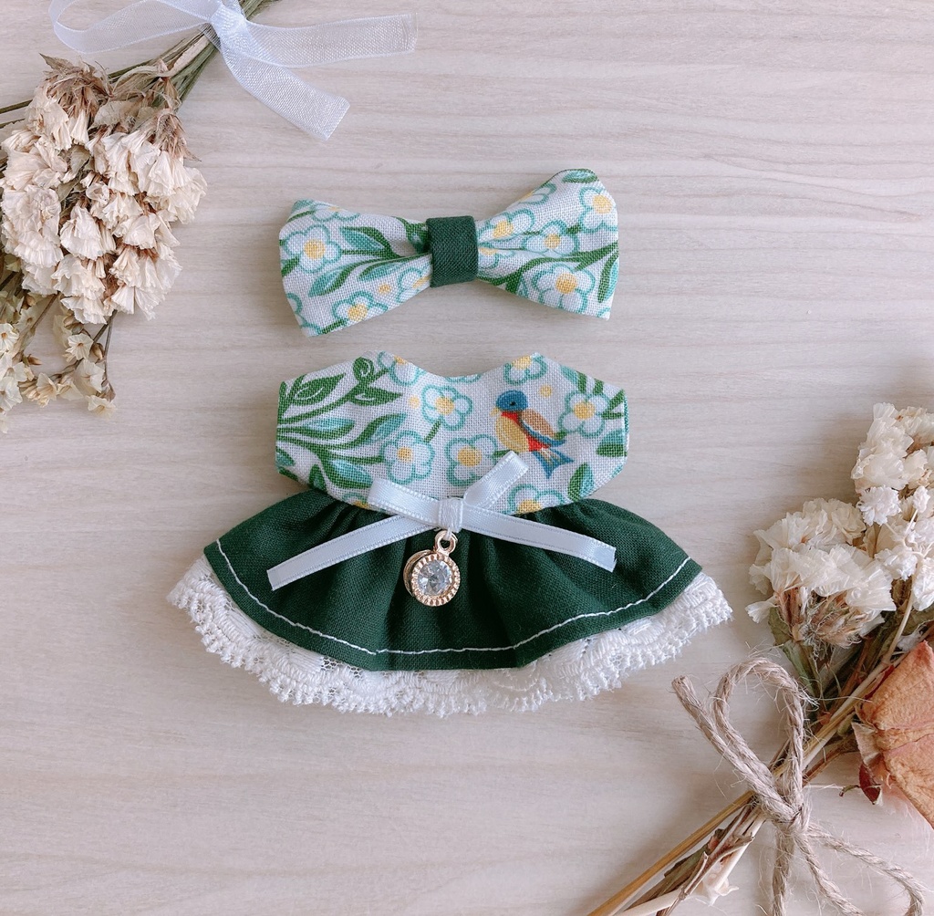 鳥とお花のワンピース