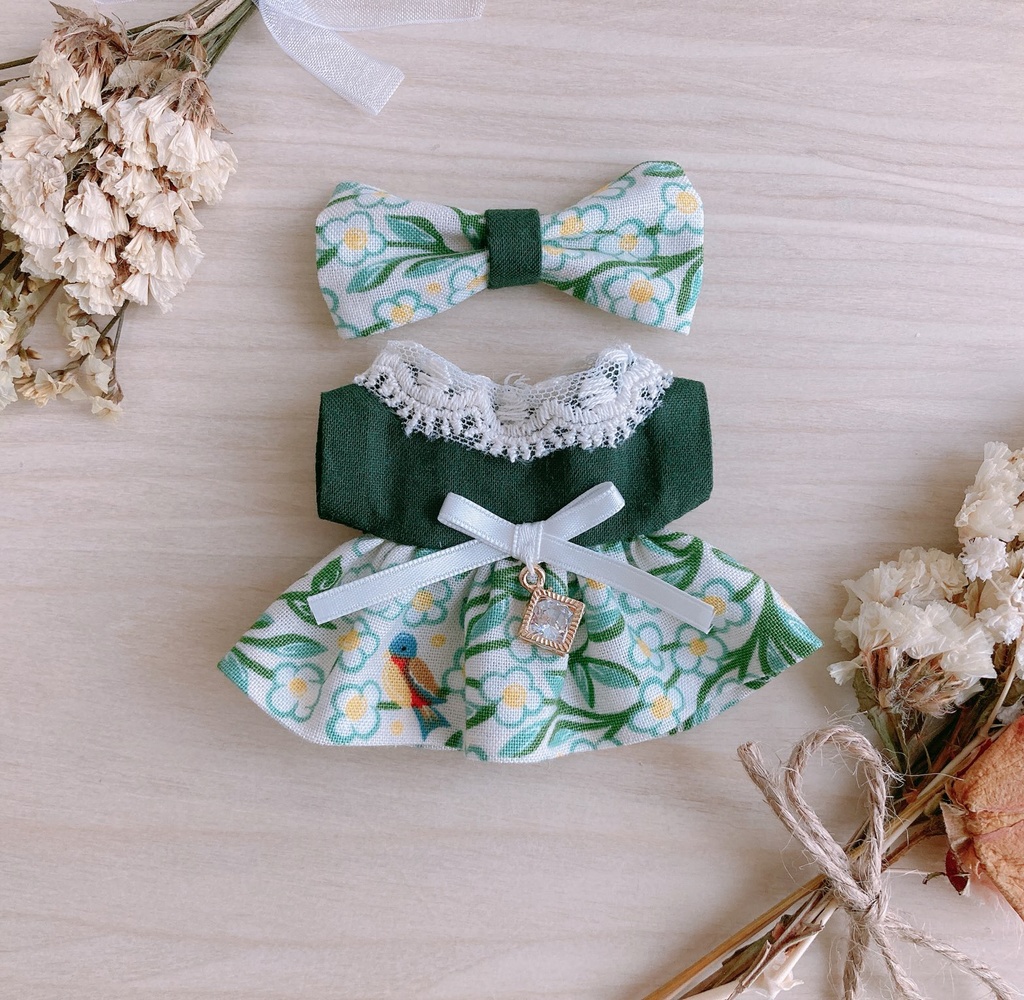 鳥とお花のワンピース