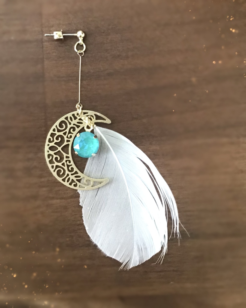 月相-イメージピアス