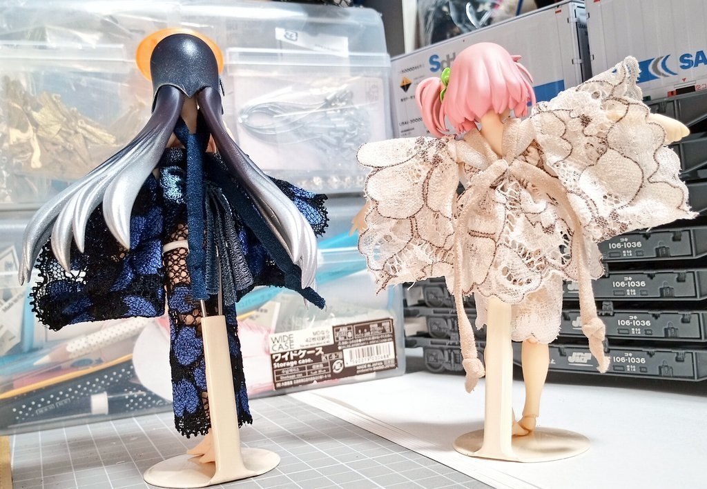 透けレースワンピ　ベージュ色【1/12サイズ服】