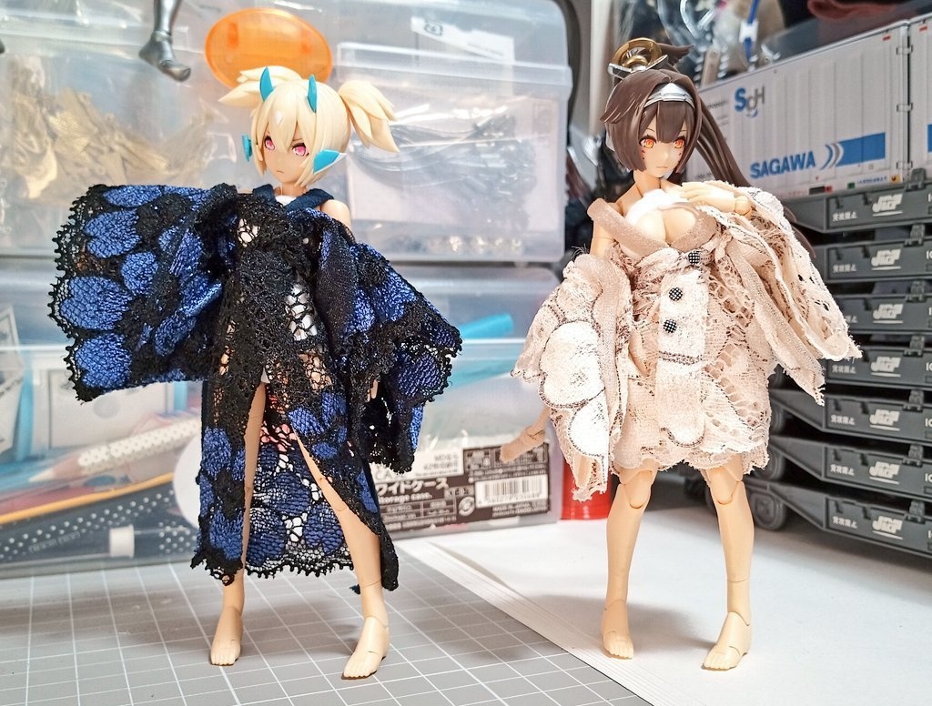 透けレースワンピ　ベージュ色【1/12サイズ服】