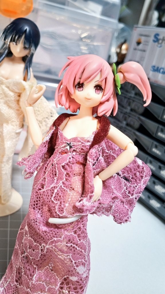 透けレースワンピ　ピンク色【1/12サイズ服】