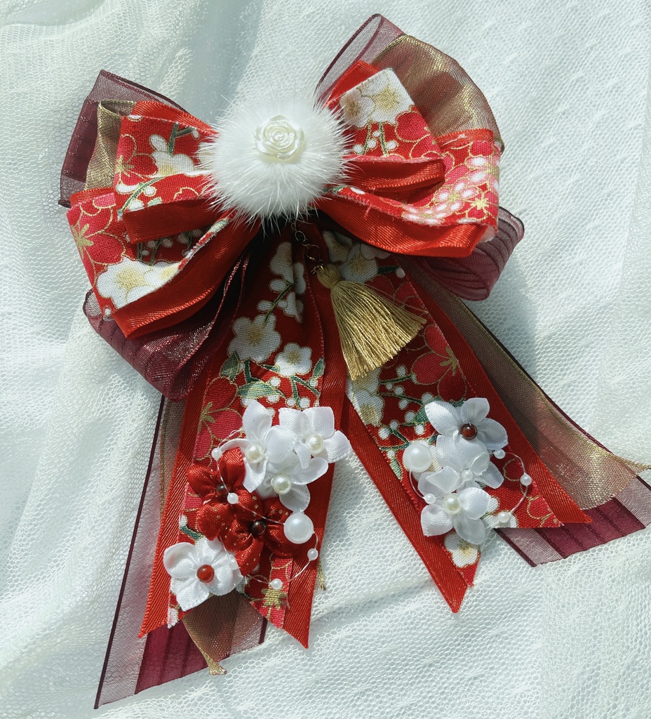 【お祈り*.°★* 新年✿】MMimiハンドメイドロゼット 超華麗赤系