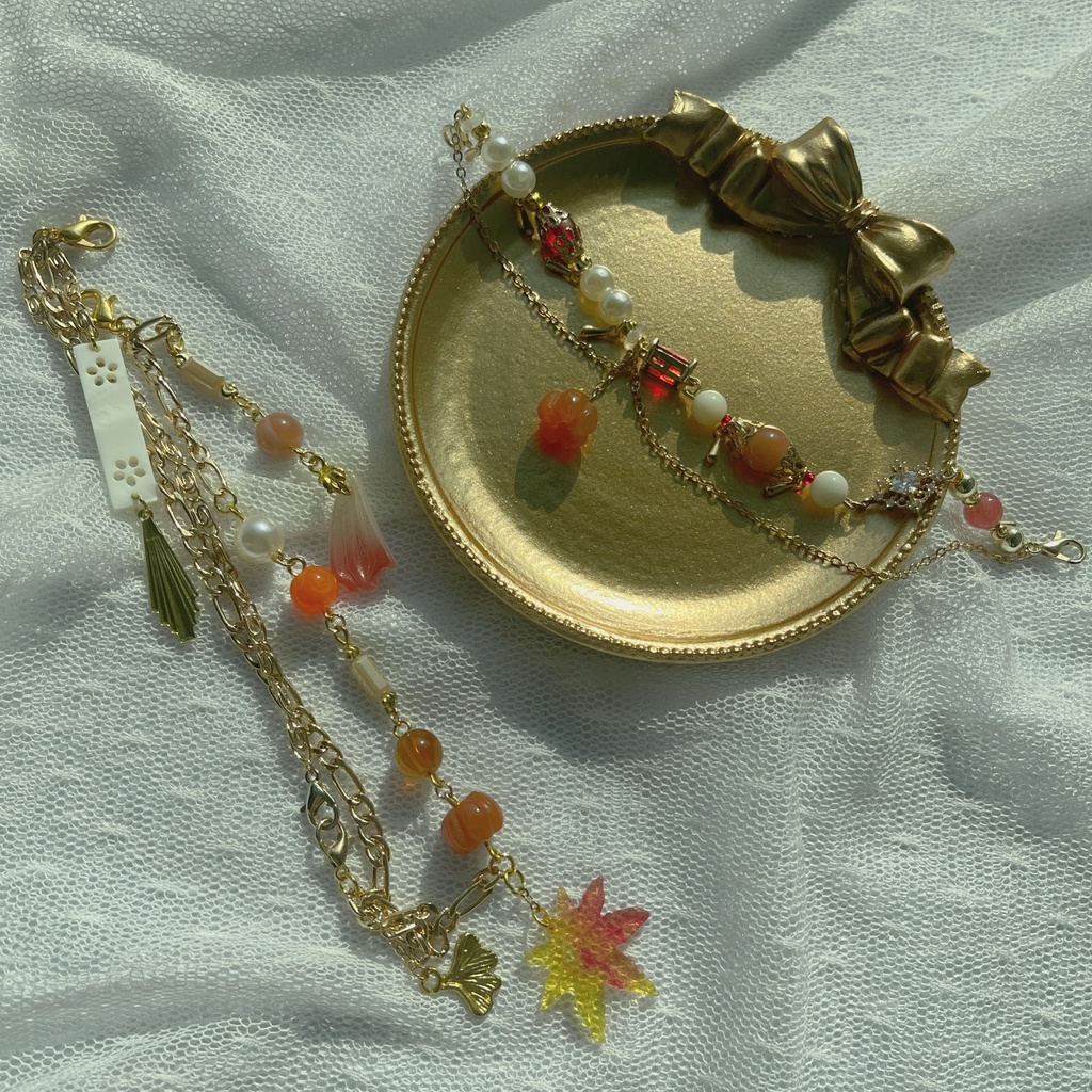 【お祈り*.°★* 新年✿】MMimiハンドメイドロゼット 超華麗赤系