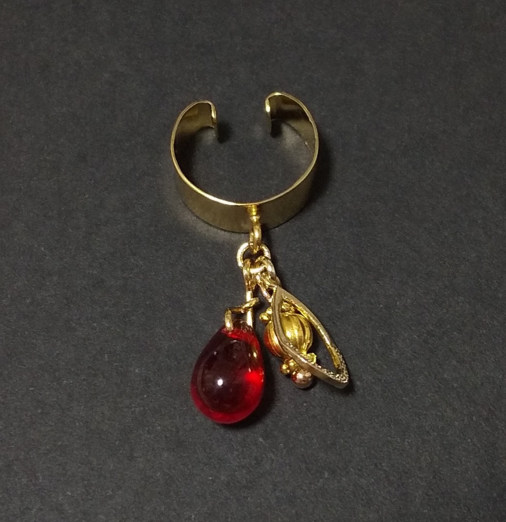 🐪寮イメージイヤーカフ