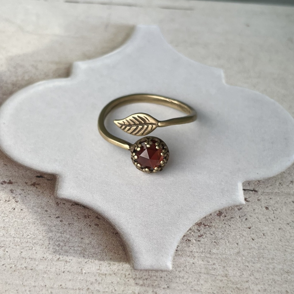 魔法使いの林檎の指輪