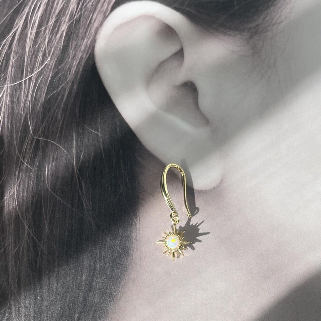 天然オパール フックピアス Star