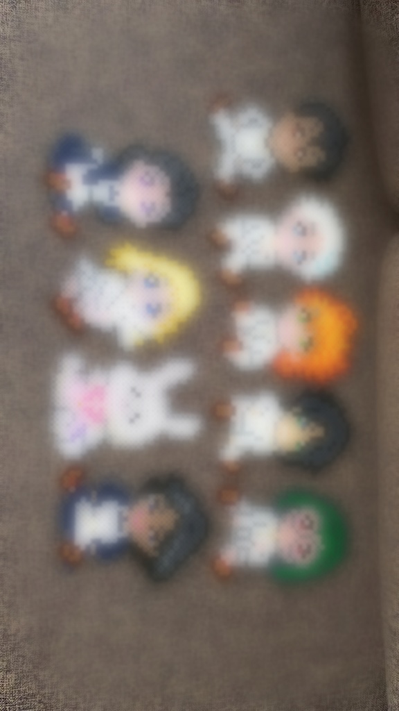 アイロンビーズ図案 約ネバ風 9枚セット