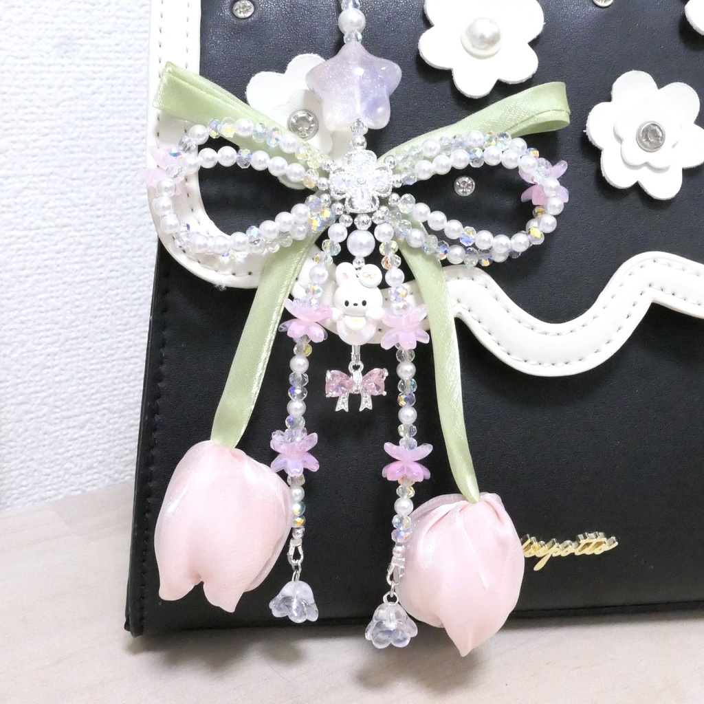 チューリップリボンストラップ🐰