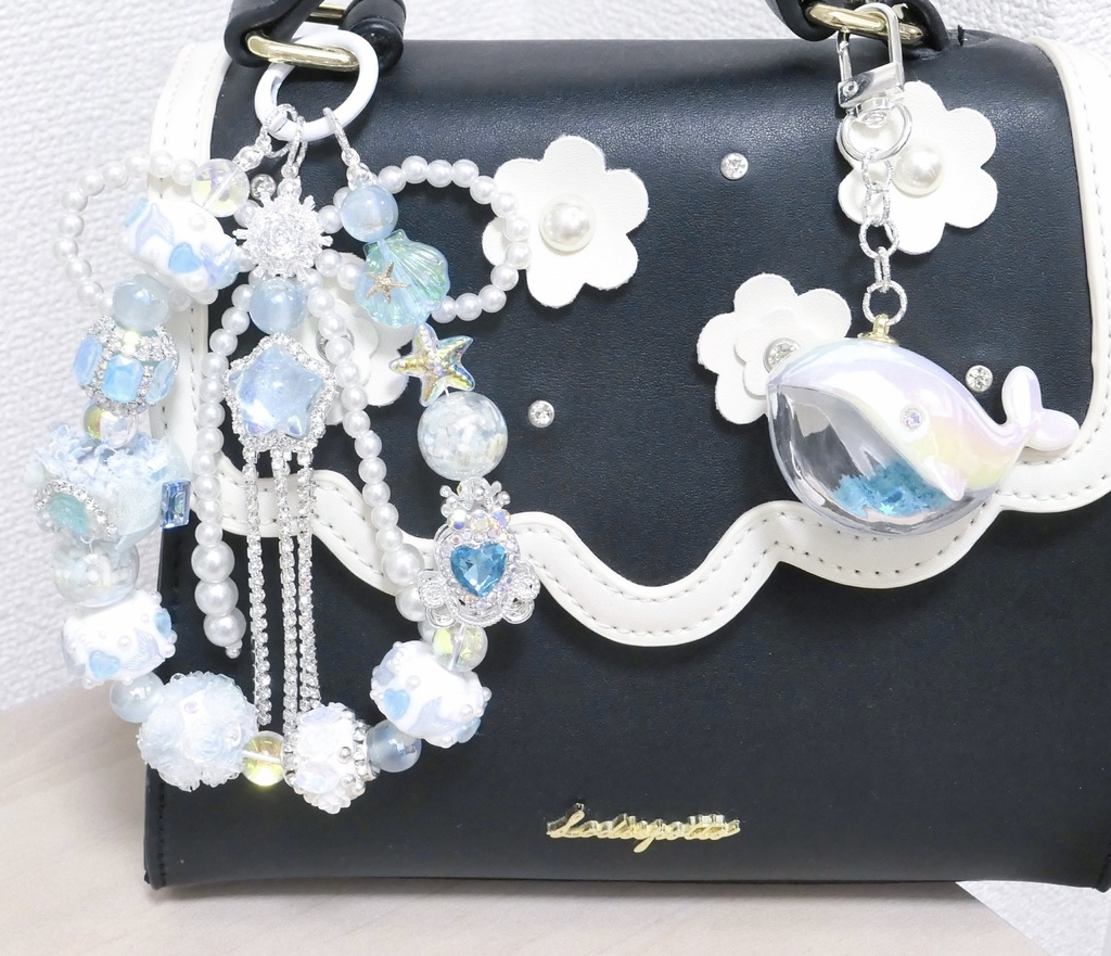 Summer Whale ストラップ🐳