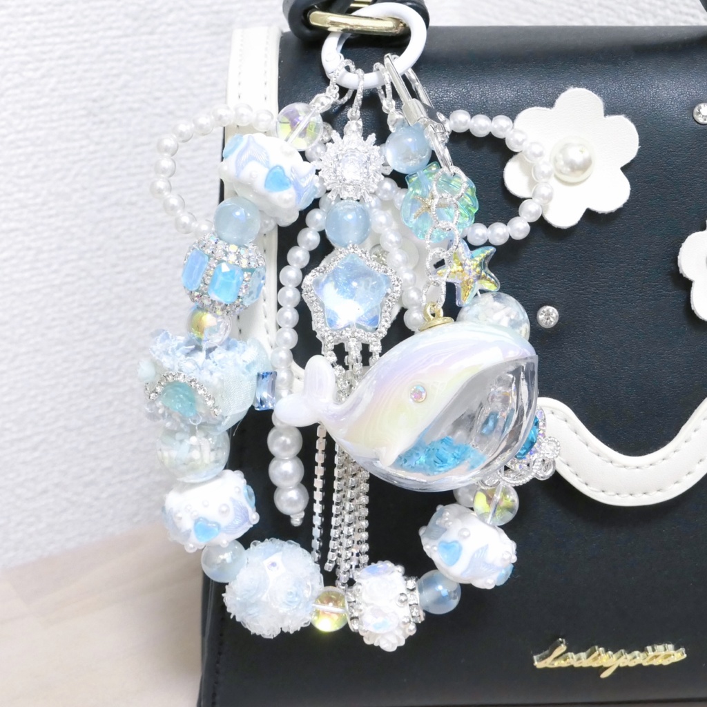 Summer Whale ストラップ🐳
