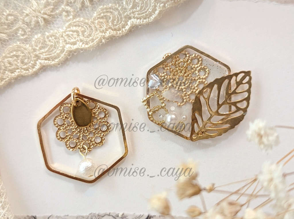 六角形リースのアシメ耳飾り