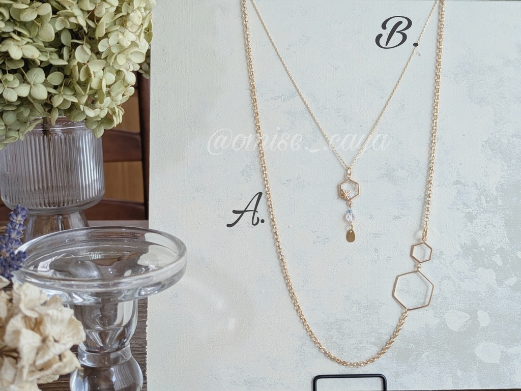 六角形のゴールドネックレス2種
