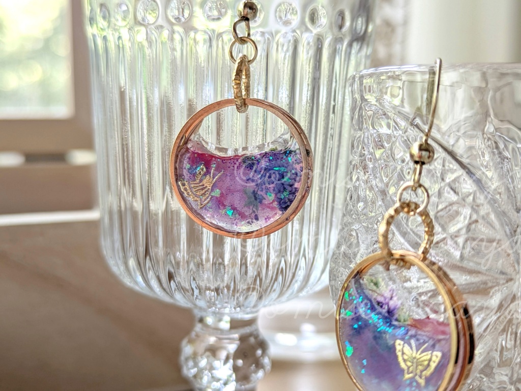 藤の花と蝶の三層ピアス