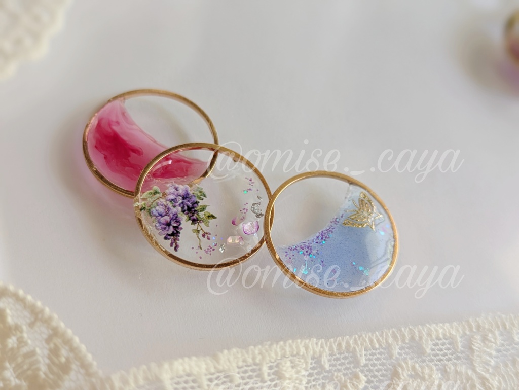 藤の花と蝶の三層ピアス