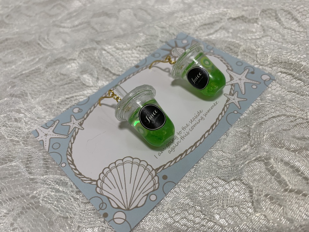 フルーツソーダの夏色ピアス