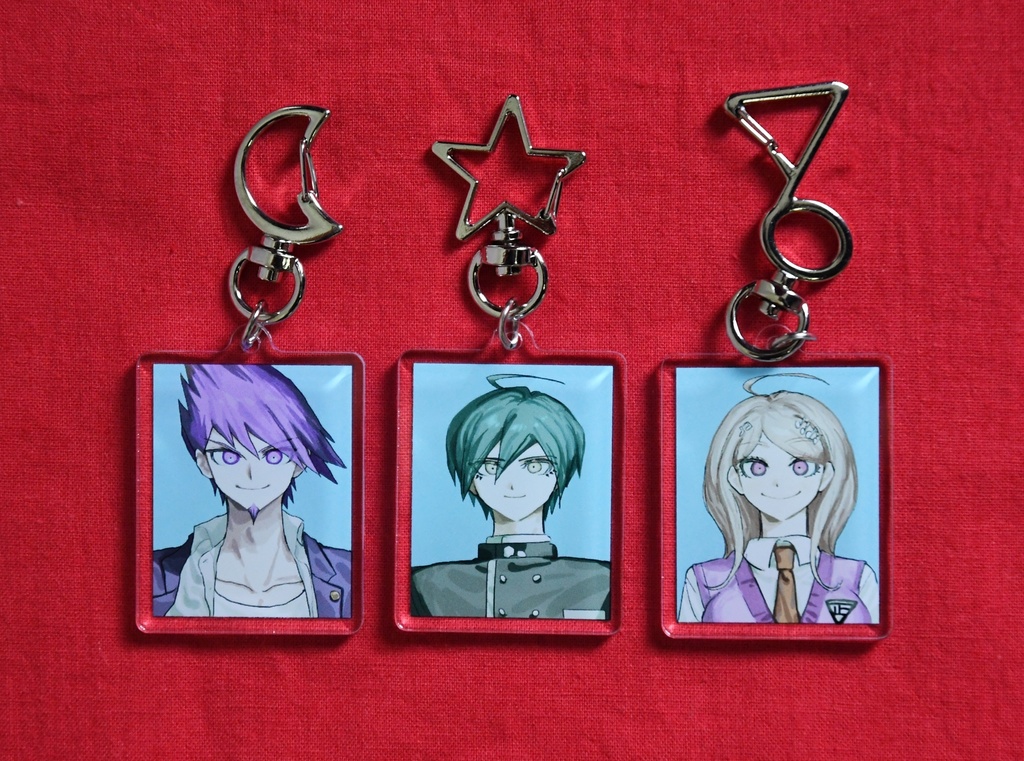 赤最百 証明写真アクキー