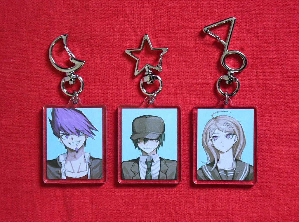 赤最百 証明写真アクキー