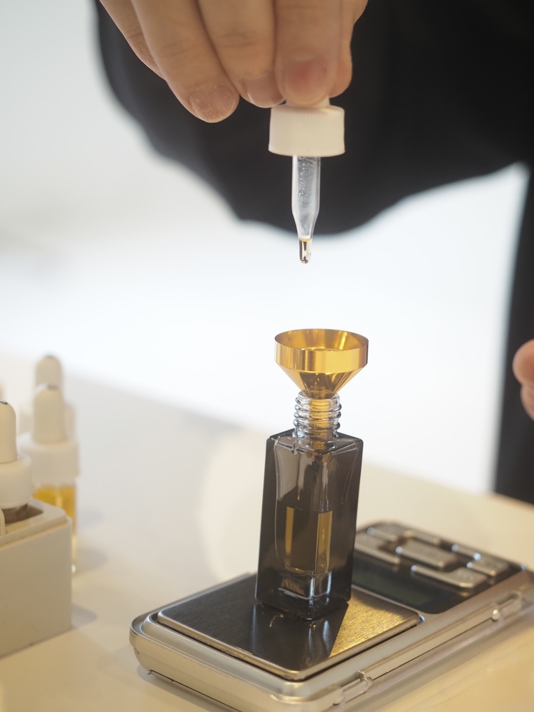 【かぎろい 詞香 かぎろい】