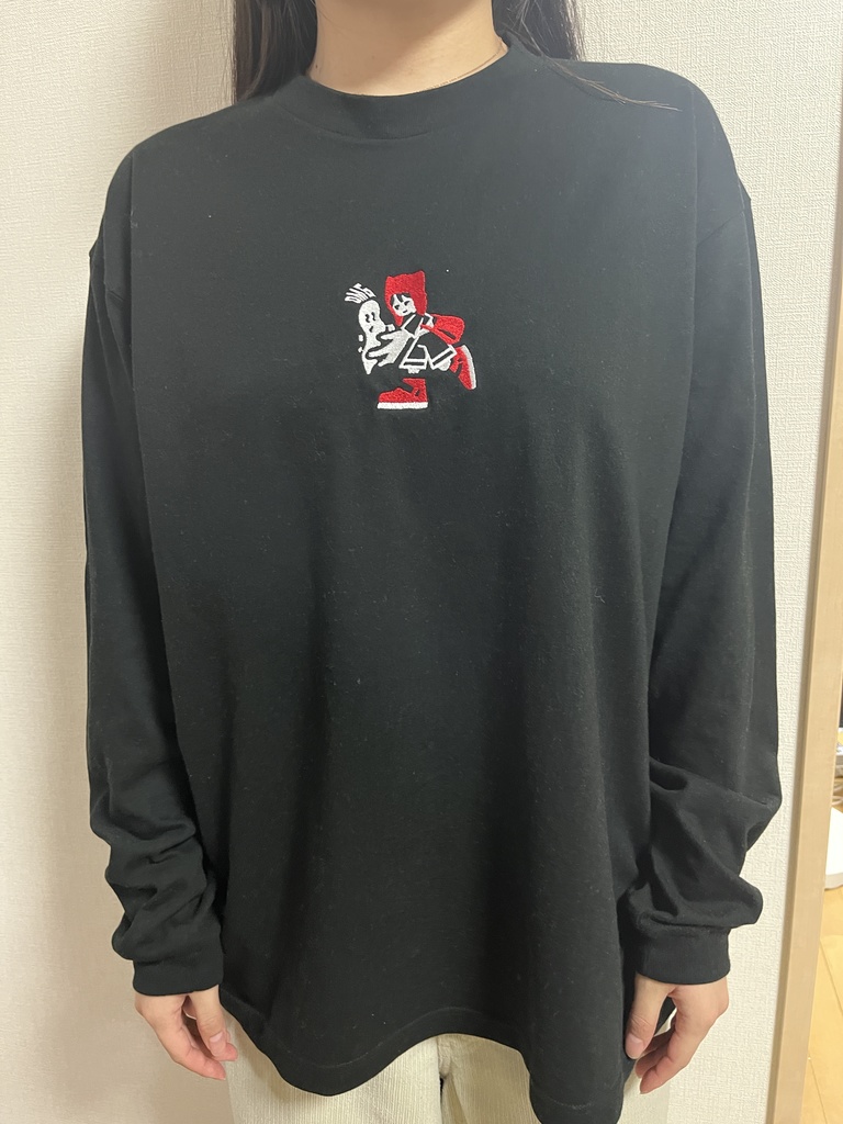 OMGな刺繍ロンＴ