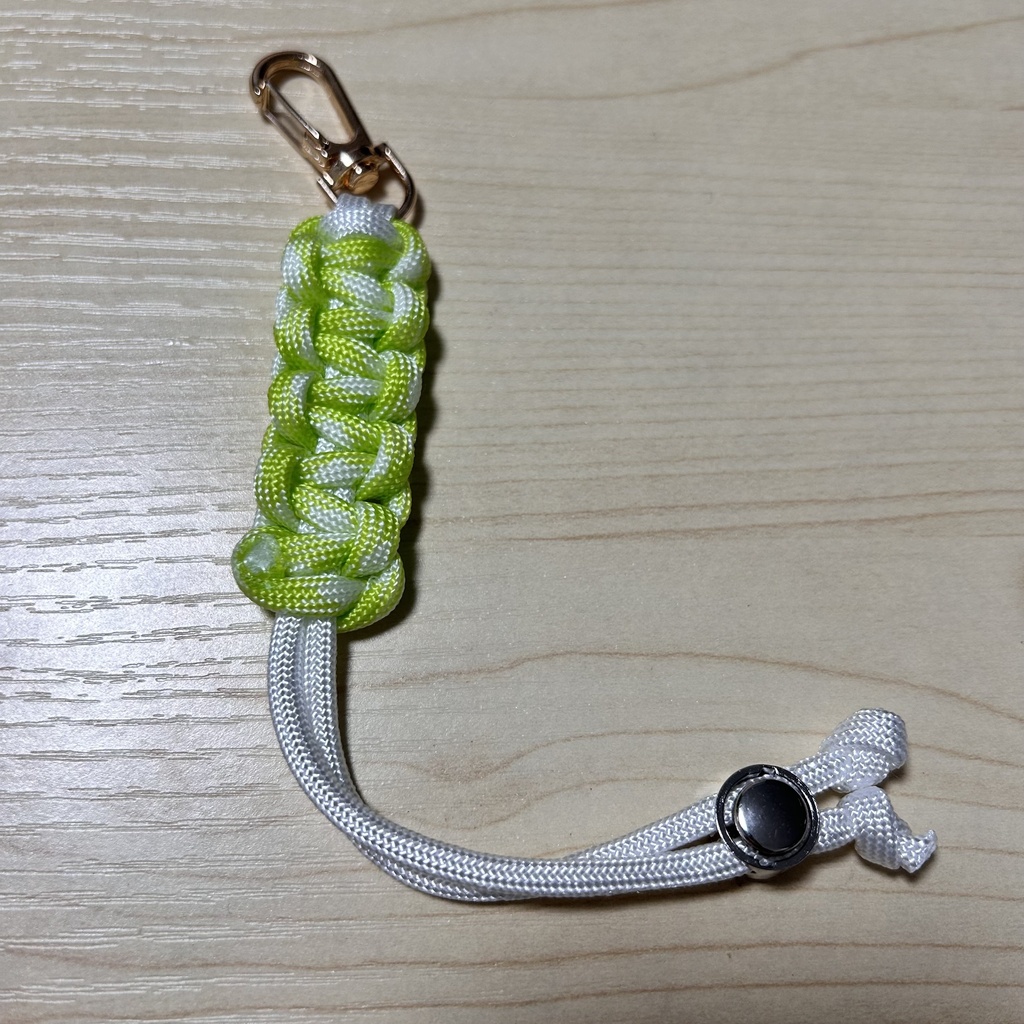 ペットボトルホルダー(セイウンスカイイメージ)