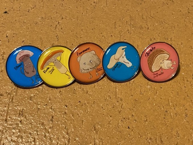 きのこかい? ピンバッジ