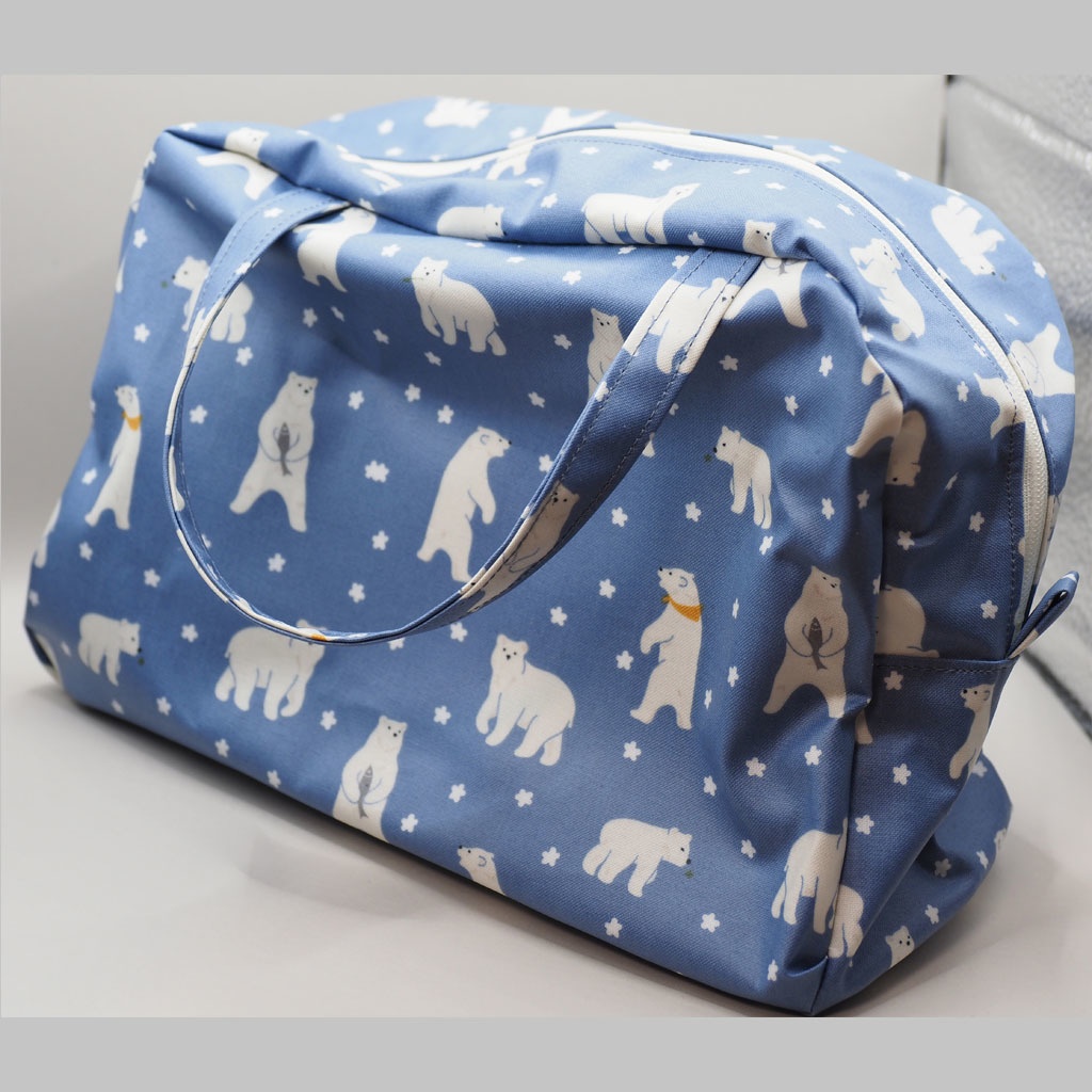 手さげ付きビニールポーチ