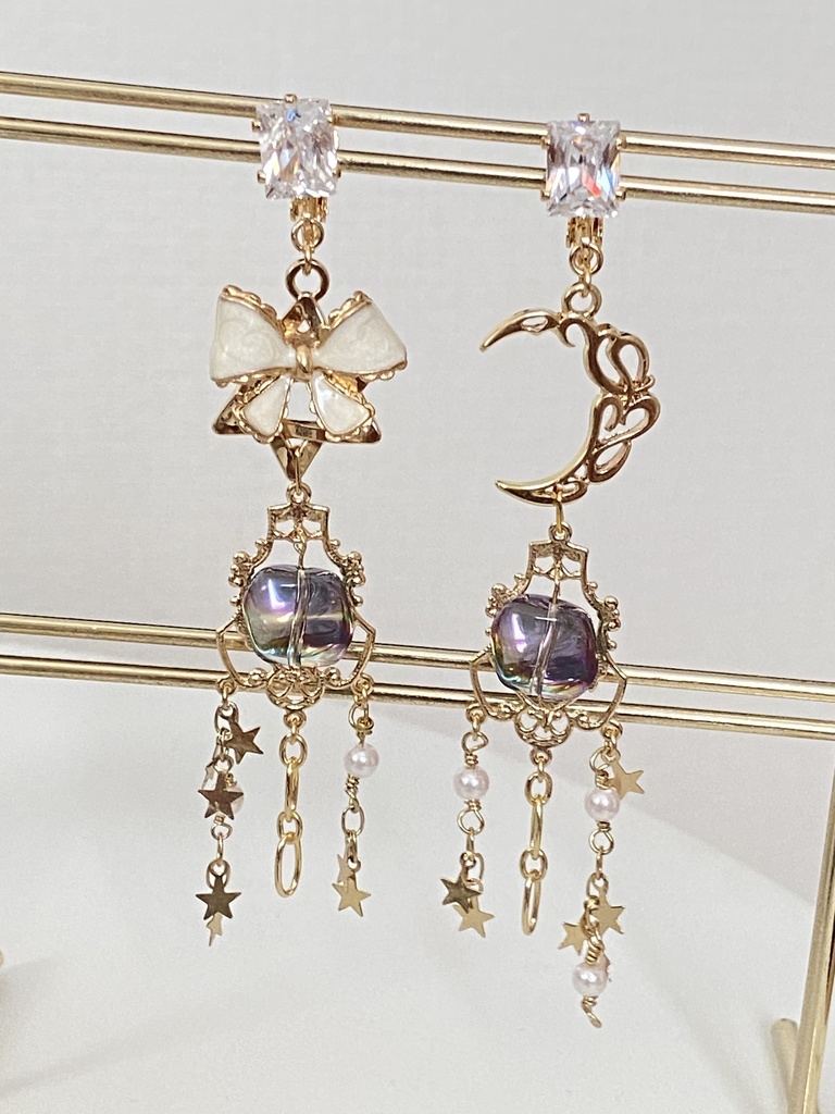 魔女のシャンデリアイヤリング