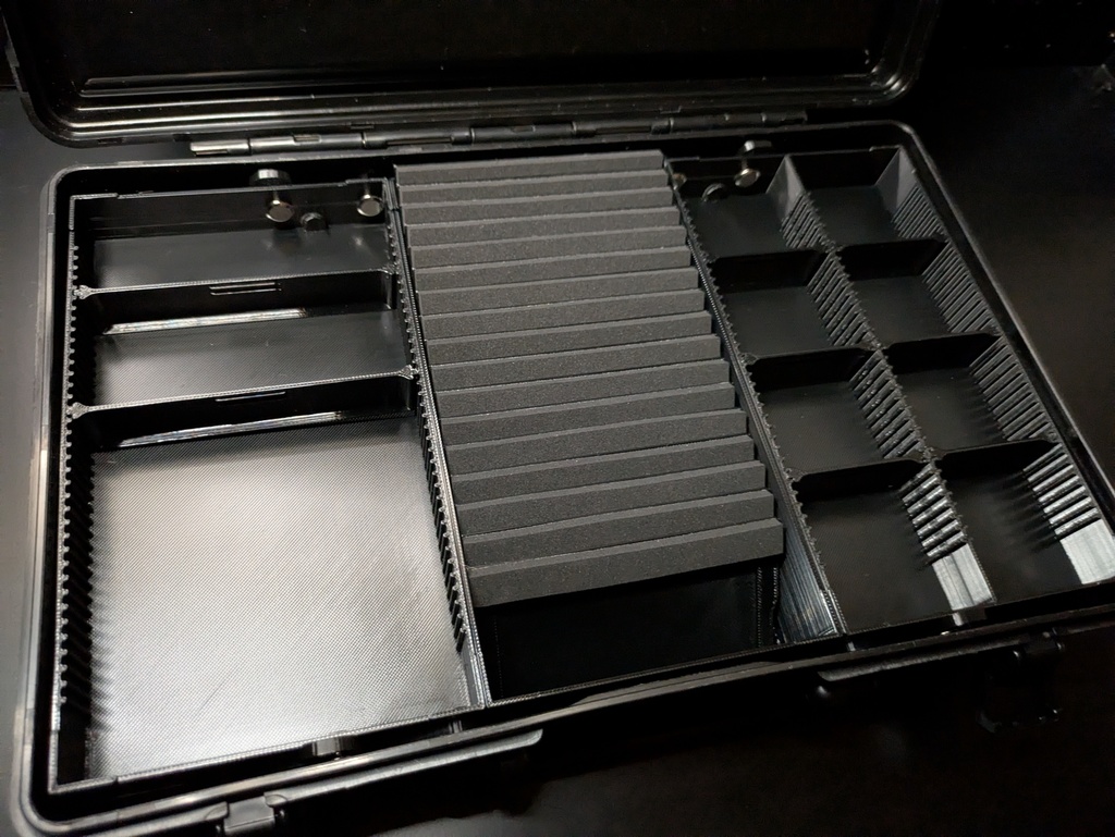 【アタッシュケース1500対応】ダブルウィングver