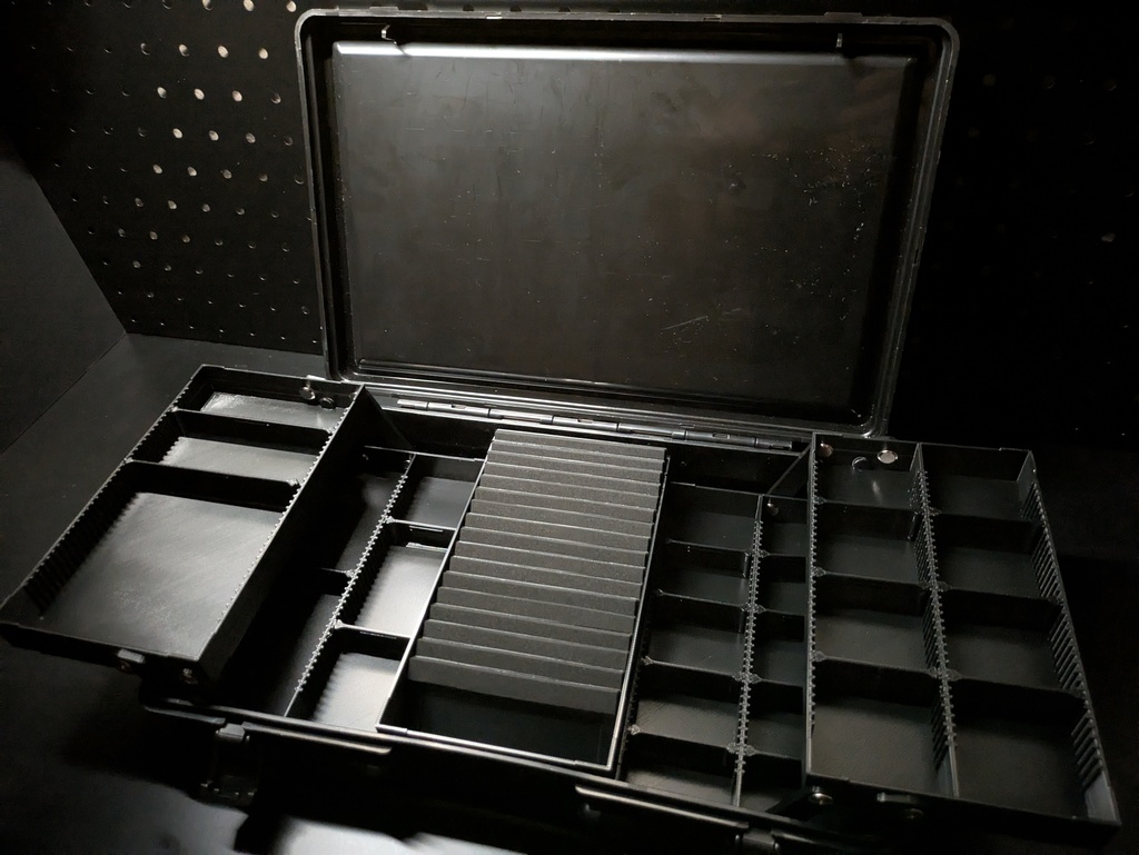 【アタッシュケース1500対応】ダブルウィングver