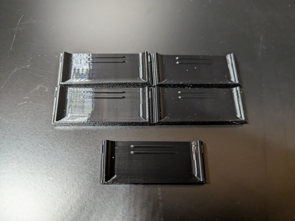 【オプションパーツ】【アタッシュケース1500対応】ダブルウィングver