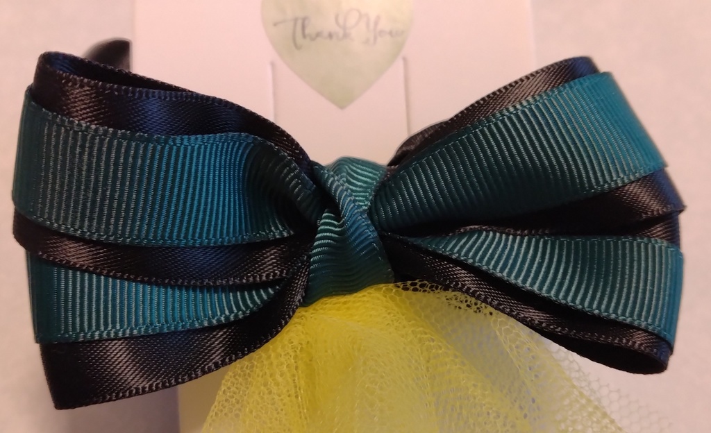 【デク】シュシュ