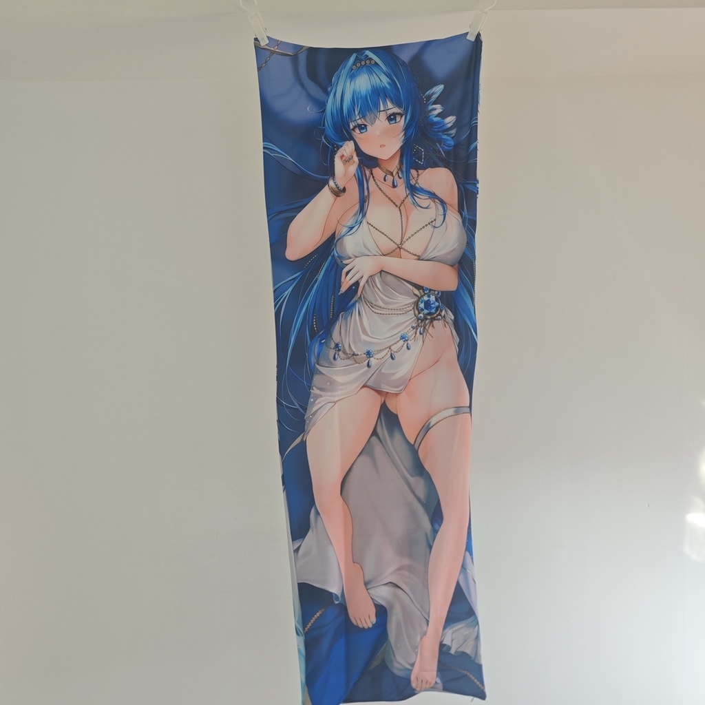 勝利の女神:NIKKE ヘルム 等身抱き枕カバー