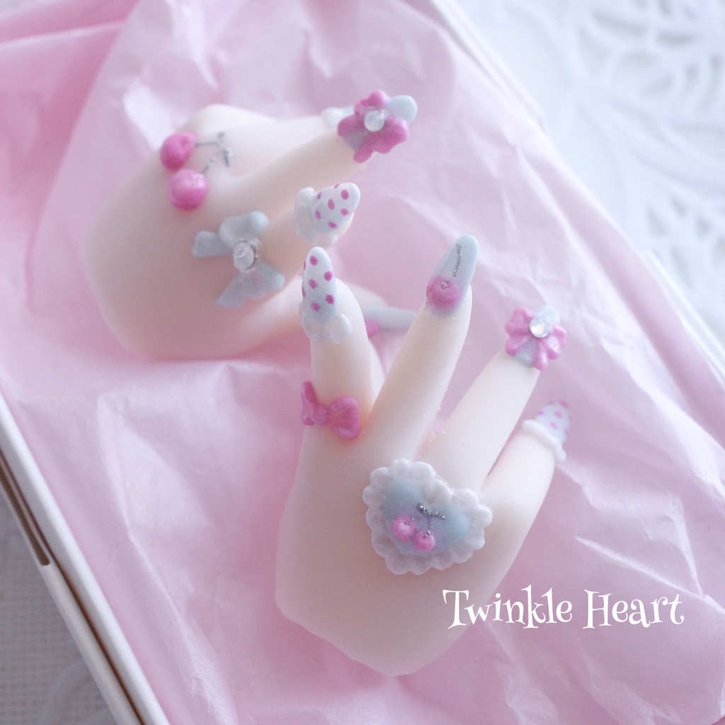 MDDネイルハンド ぴんくチェリー セミホワ