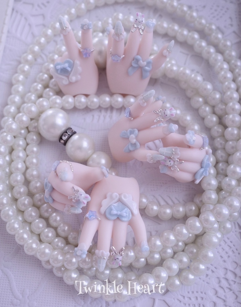 MDDネイルハンド 羽ハートうさちゃん セミホワ