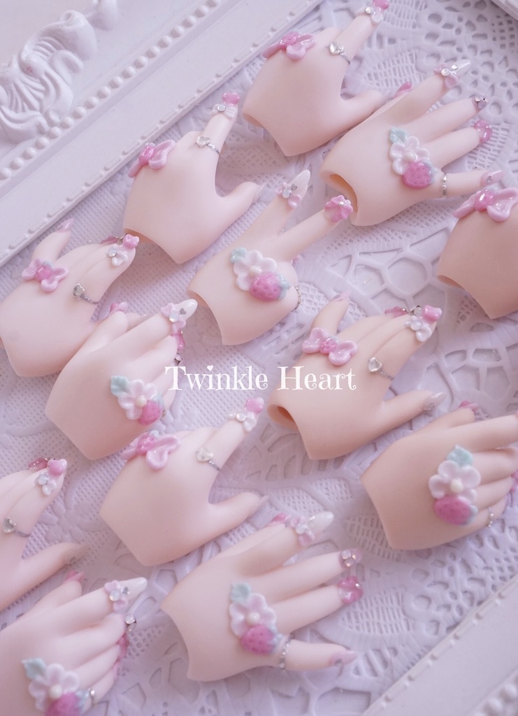 MDDネイルハンド みるき〜いちご