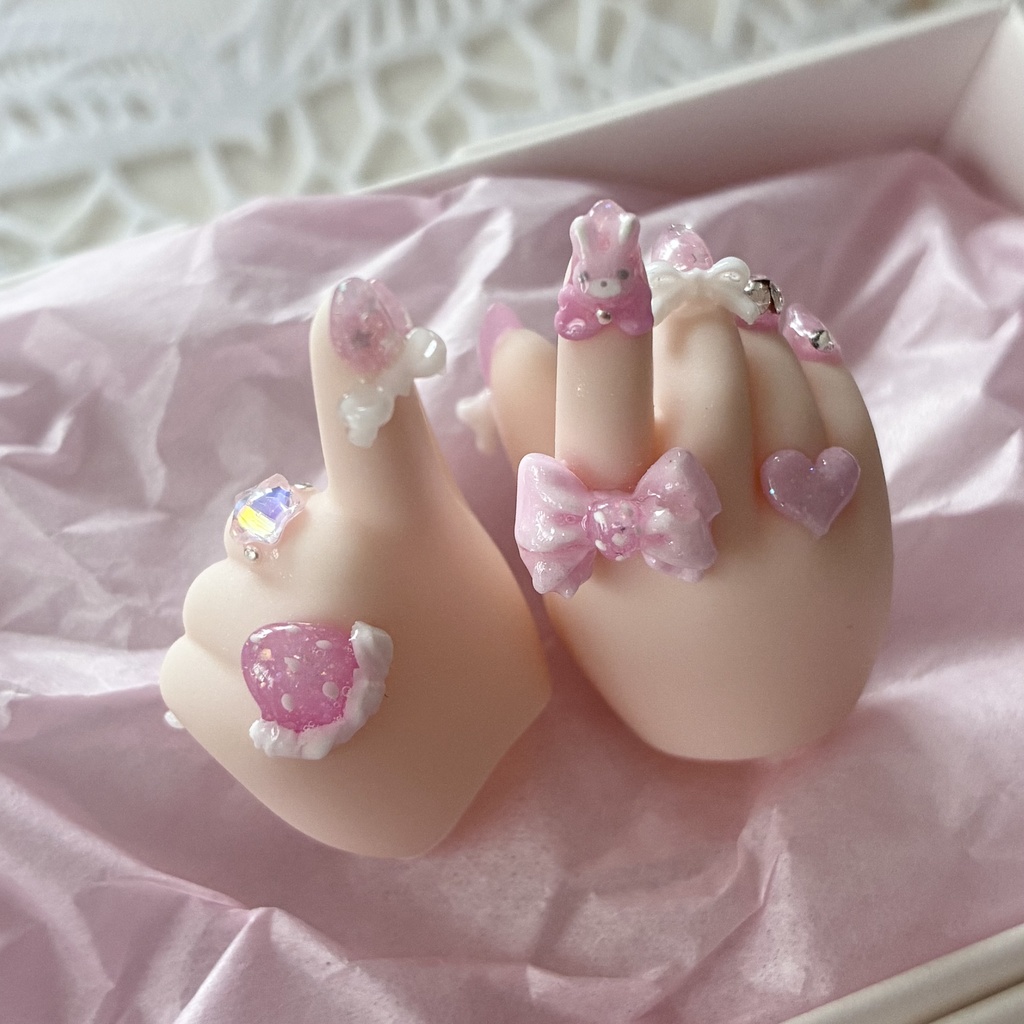 MDDネイルハンド　キラキラみるき〜いちご　セミホワ