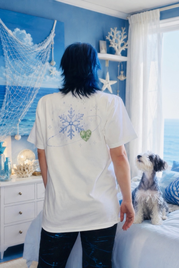 ❄️💚バックプリントTシャツ