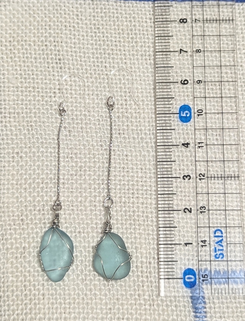 魔石のピアス ー蒼海ー